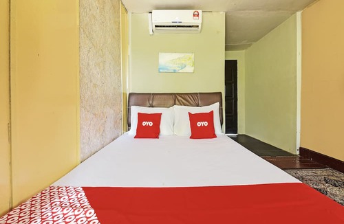 Kuala Rompin Hotel | OYO 90708 D'kuala Waterfront Chalet & Boat Charters