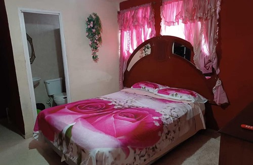 Buenos Aires Norte House | HOSPEDAJE BARATO MI CASITA DE COLORES