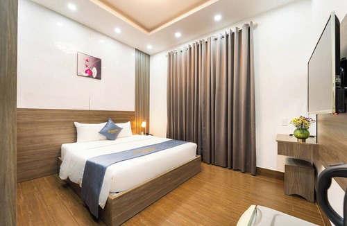 Linh Trung IEPZ Hotel | Winston Hotel Riverside