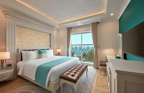 Tran Phu Beach Hotel | Mercure Nha Trang Beach