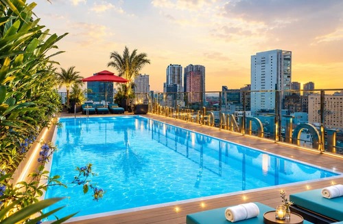 Nguyen Thai Binh Hotel | Happy Life Grand Hotel & Sky Bar