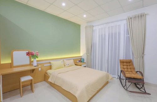 Huong Thuy Hotel | TRÀ HOMESTAY CS2