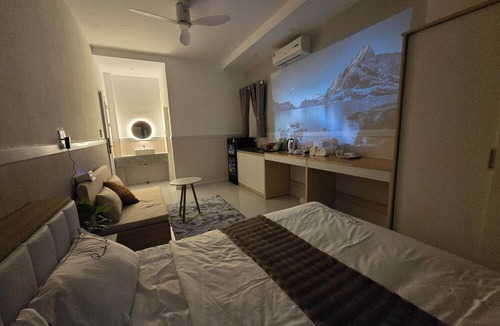 Hang Xanh Hotel | 1001 Stars
