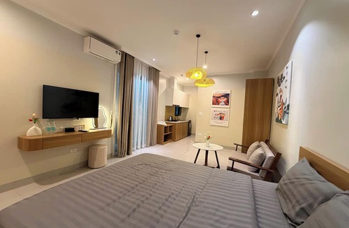 Ba Dinh Hotel | Hanique Cafe and Stay