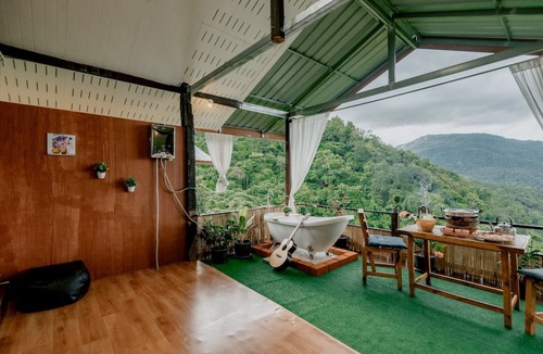 Pong Yaeng House | Hubkhaosawan homestay