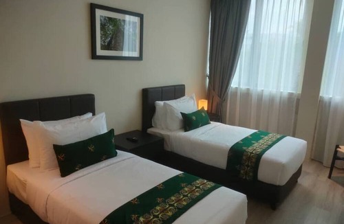 Kuching Hotel | Telang Usan Hotel