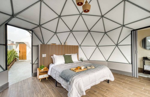 Roma Norte Cabin | Casa Umbral Glamping
