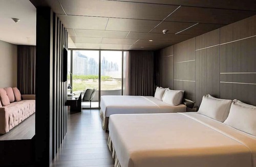 Tran Phu Beach Hotel | Brilliant Bay Nha Trang Hotel