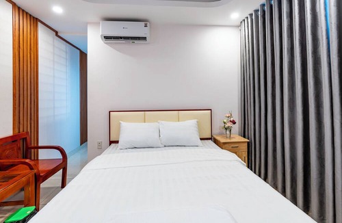Long Bien Hotel | Light Hotel Ha Noi