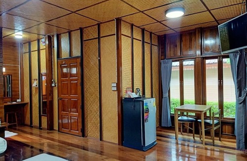 Chachoengsao Hotel | Bannaituek