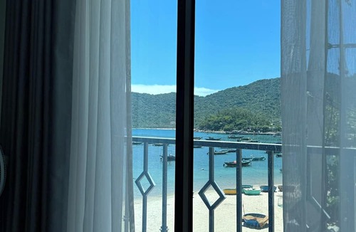 Tan Hiep Hotel | The Coral Homestay & Pub