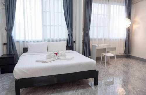 Luang Prabang Villa | The Garden House Room 3