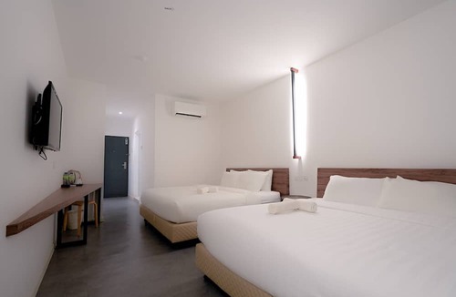 Kampung Pumpong Hotel | T Hotel Jalan Sultanah