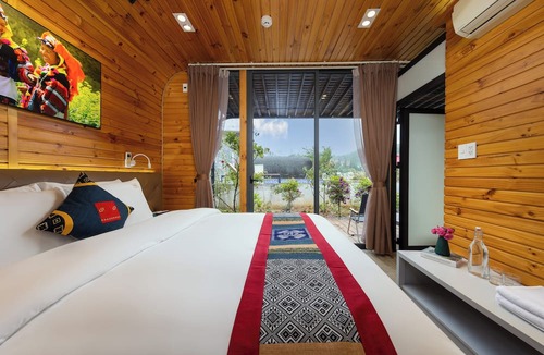 Cha Pai Cabin | JK Sapa Homestay & Swimming Pool