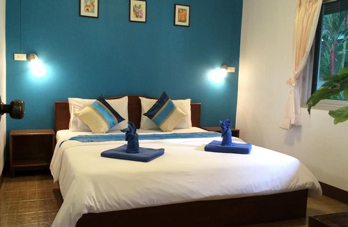 Khuekkhak Hotel | Loma Resort