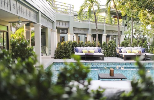Bang Khun Phrom Hotel | The Raweekanlaya Hotel Bangkok