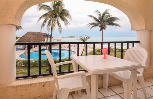 Playacar Fase I Condo | Caribbean Views and Sparkling Pool! Xaman Ha 7103