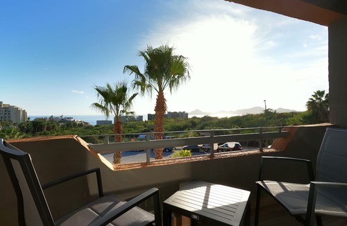 Cabo Bello Apartment | Sunrock Hotel and Suites