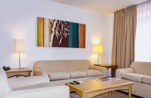 Cabo Bello Apartment | Sunrock Hotel and Suites