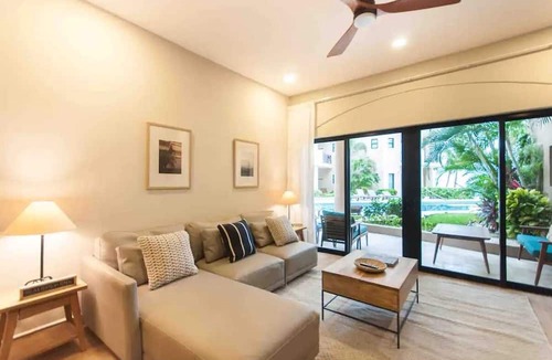 Centro Condo | Newly Renovated! | Next to Pool w/Large Terrace | Beach Service & Steps to 5th Ave | Maid