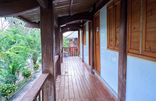 Bac Binh RV Rental | Bau Trang U&ME Glamping Resort