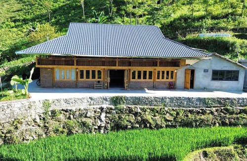 Sa Pa Ski Chalet | Bees Homestay Sapa & Trekking
