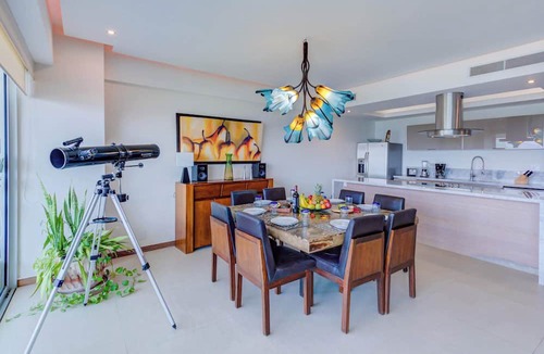 Flamingos Apartment | Peninsula Deluxe Resort, 4 BR, Great Ocean Views, Great amenities