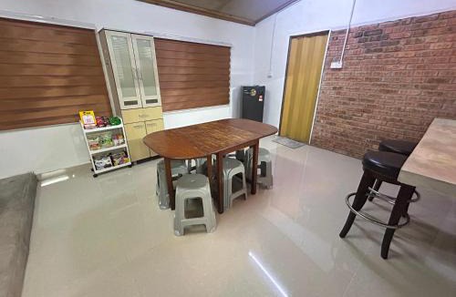 Janda Baik House | Rumah Singgah