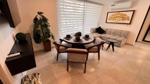 San Pedro Tlaquepaque Apartment | Private Apartment with AC Near Guadalajara Airport