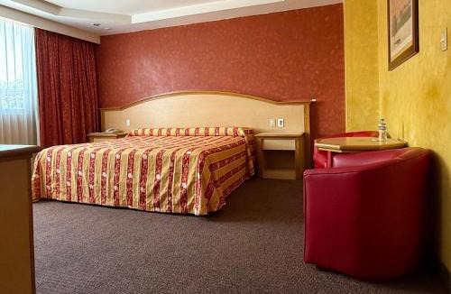 Villa de Guadalupe Hotel | Hotel Montevideo