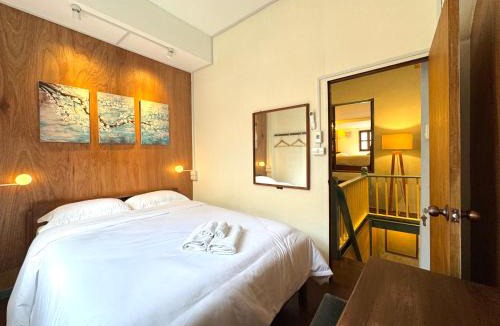 Bangkok Old Town Apartment | Bluenest - MRT Sam Yot
