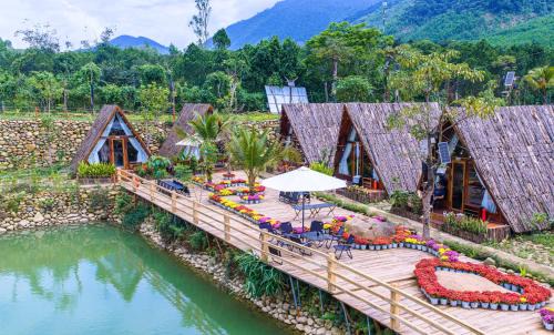Hoa Vang Hotel | Leaf Village & Farm Làng Lá