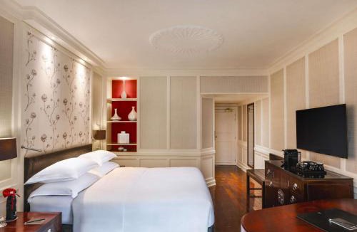 Trang Tien Hotel | Sofitel Legend Metropole Hanoi