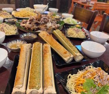 Dong Giang Villa | Đông Giang Sky Homestay