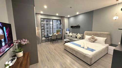 Trung Hoa Nhan Chinh Apartment | Vinhomes D'Capitale Studio Luxury Apt #Jerry's House