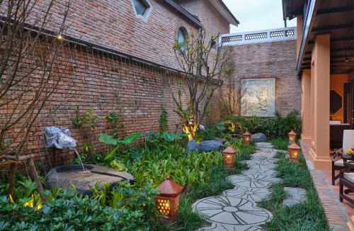 Hue Resort | Ancient Huế Garden Houses
