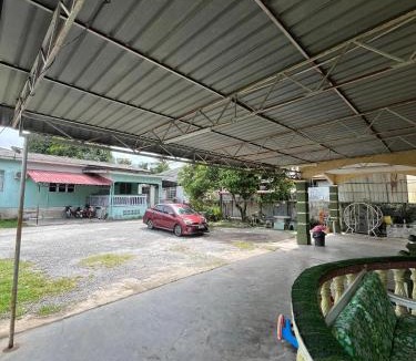 Kota Bharu House | Homestay Teratak Kasih Nizman