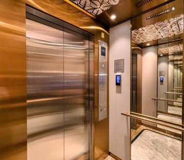 District 9 Bed & Breakfast | Beautiful Hotel Vinhomes Grand Park - Long Bình