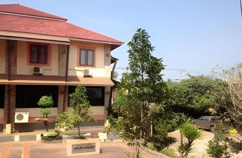 Vientiane House | KHONPASONG HOTE 2f