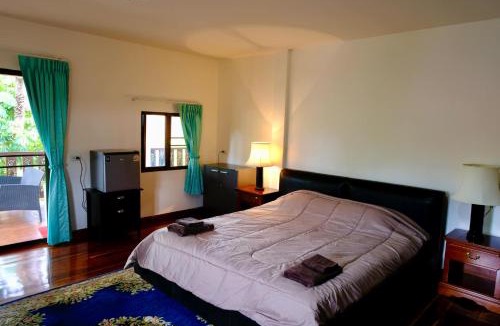 Sam Roi Yot Bed & Breakfast | Lyndale Lodge