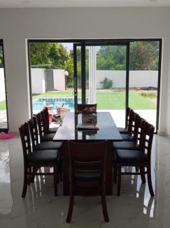 Mukh Kampul Bed & Breakfast | nicky homeland