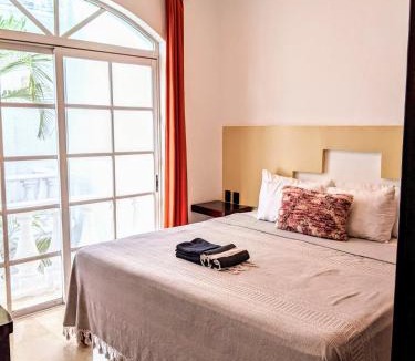 Playacar Fase I Apartment | 6br 2kitchen @beach and 5th Ave Pool Fase1 16max