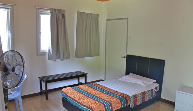 Kiulu Riverside Chalet in Tuaran