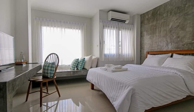 Little PP Hometel in Surat Thani