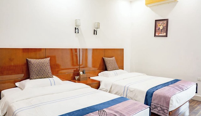 Son Tung Hotel - Kim Dong Walking Street