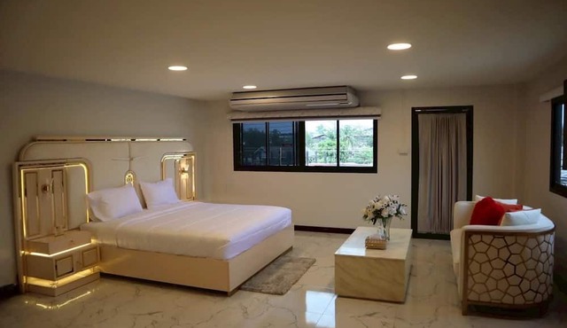 Peema Villa in U Thong