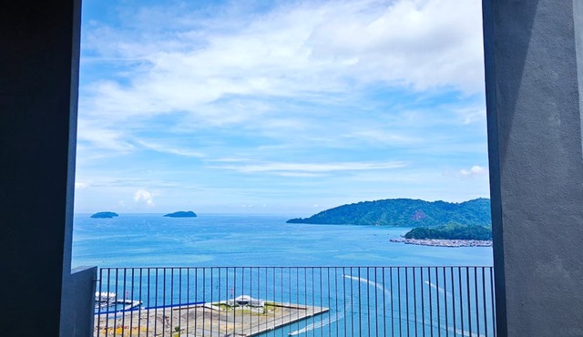 MR Homestay-Jesselton Quay with Mountain View, City View & Sea View