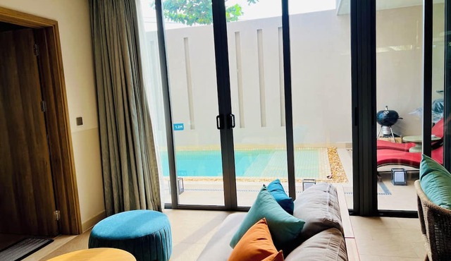 Ho Tram Ixora Beach Villa
