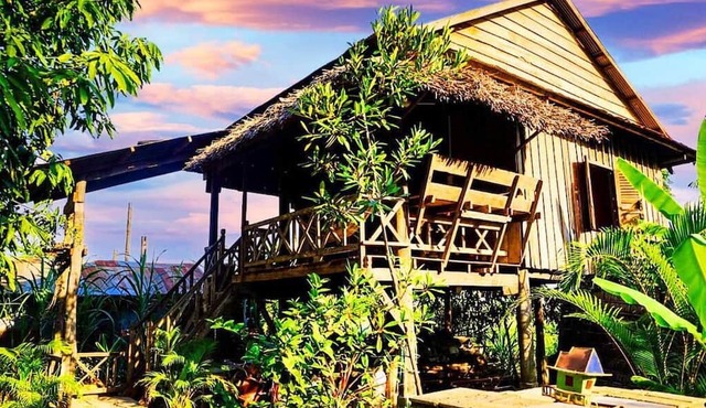 Family Batcave Homestay- Deluxe Double Room