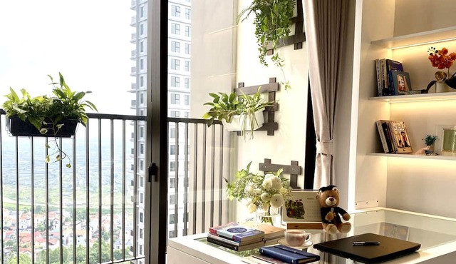 Family-friendly, Filled up with morning sunshine, Fully furnished yet spacious